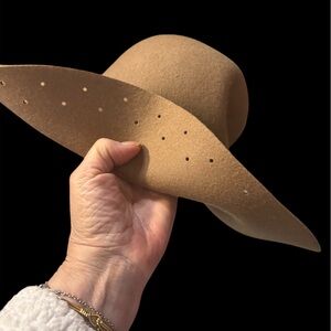 American Eagle Outfitters retro BoHo 100%  wool Women's Wide Brim Hat